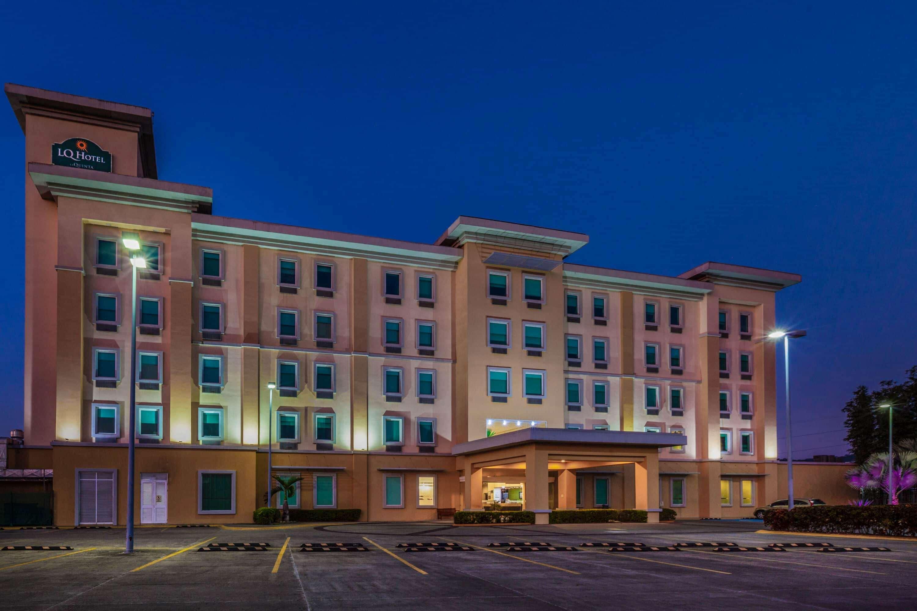 La Quinta By Wyndham Poza Rica Hotel Eksteriør billede